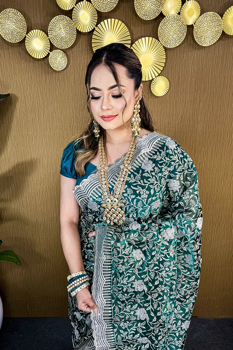 Forest Green Silver Grace – Premium High Grade Stone Saree ✨